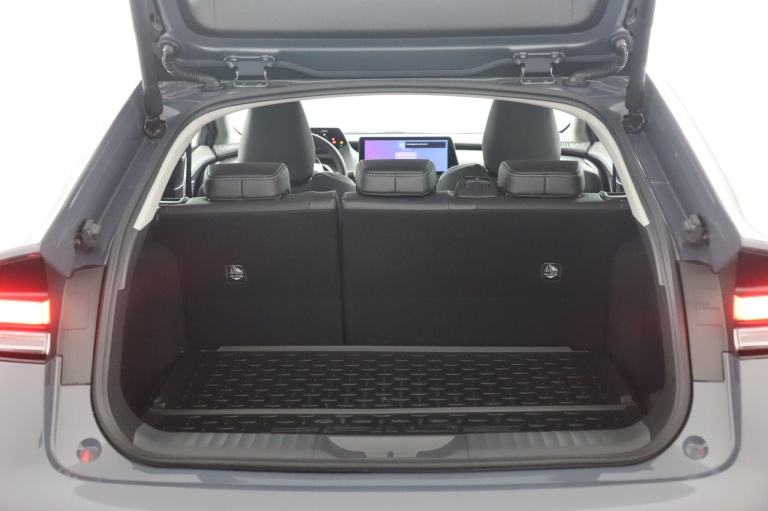 Toyota Prius - 2.0 Plug-in Executive 23