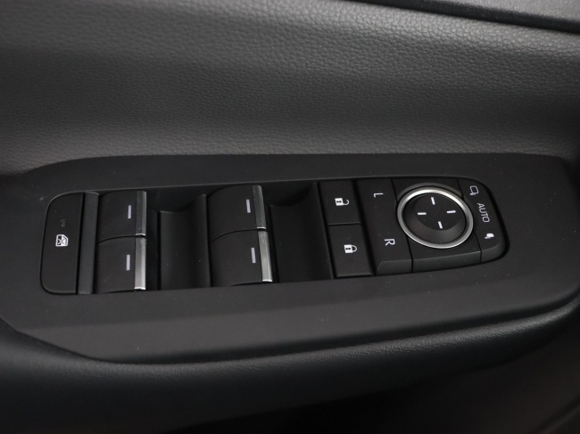 Toyota Prius - 2.0 Plug-in Executive