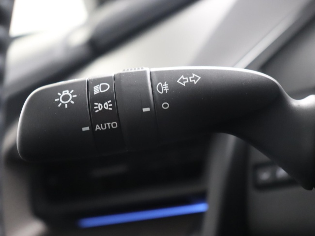 Toyota Prius - 2.0 Plug-in Executive