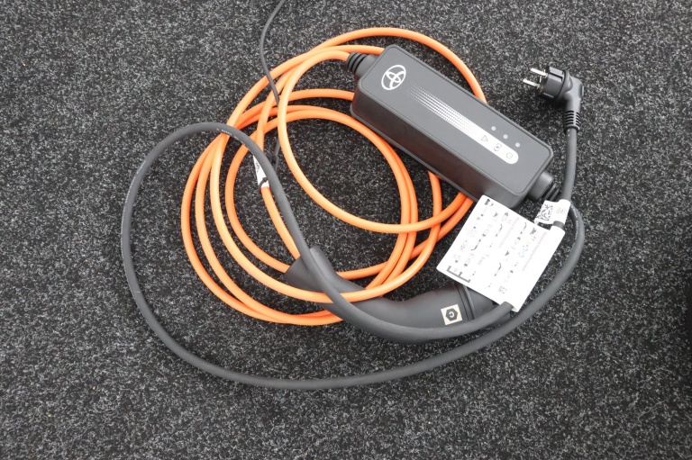 Toyota Prius - 2.0 Plug-in Executive 35