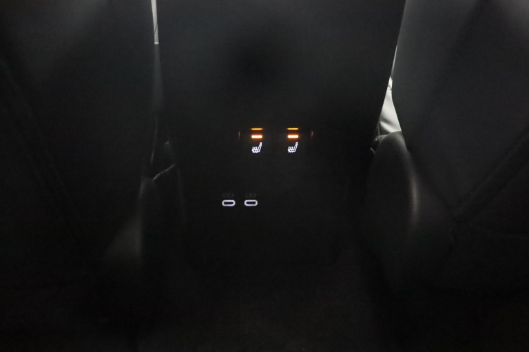 Toyota Prius - 2.0 Plug-in Executive 58