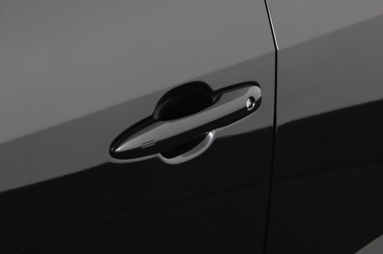 Toyota bZ4X - Dynamic 73 kWh 39