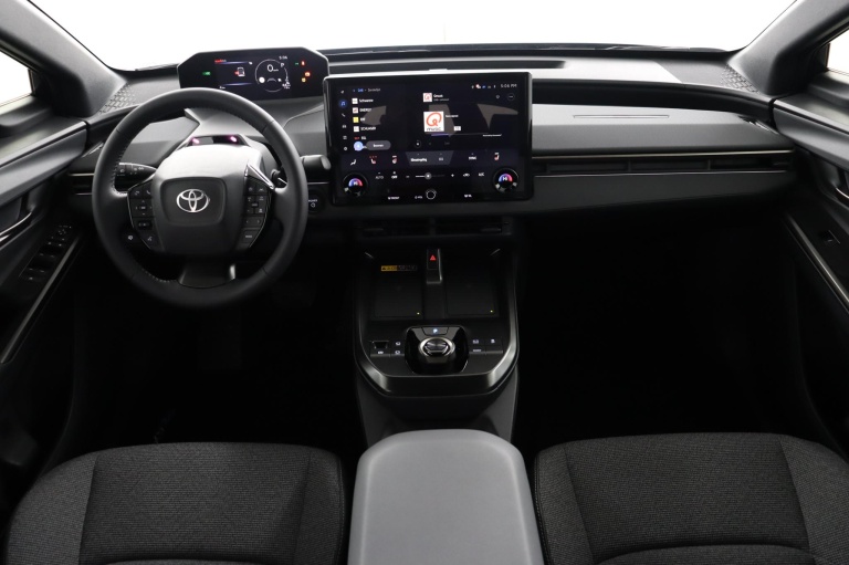Toyota bZ4X - Dynamic 73 kWh 4