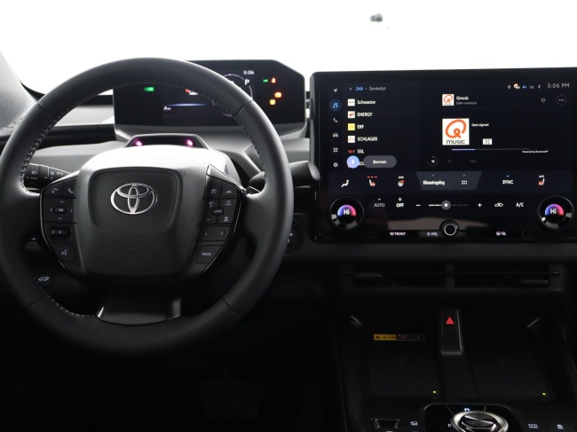 Toyota bZ4X - Dynamic 73 kWh