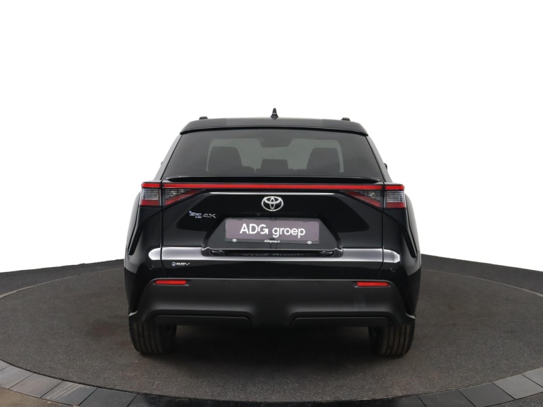 Toyota bZ4X - Dynamic 73 kWh 67