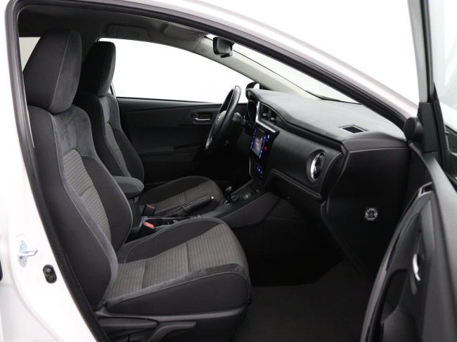 Toyota Auris - 1.8 Hybrid Dynamic Go