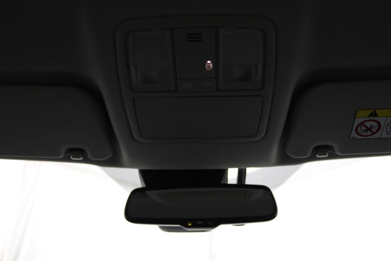 Toyota Auris - 1.8 Hybrid Dynamic Go 34