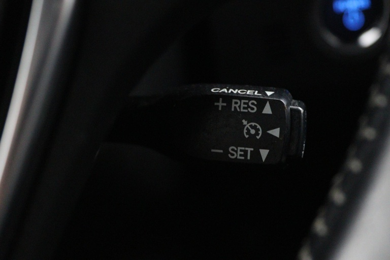 Toyota Auris - 1.8 Hybrid Dynamic Go 43