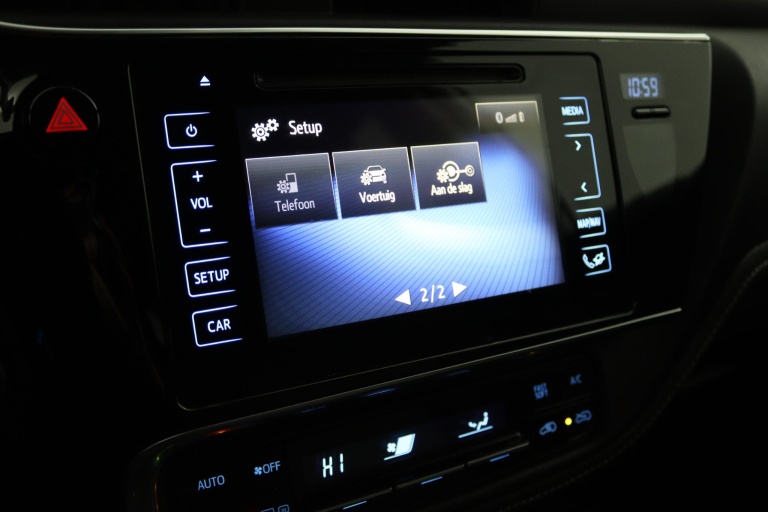 Toyota Auris - 1.8 Hybrid Dynamic Go 46