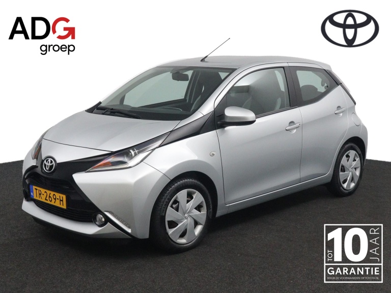 Toyota Aygo - 1.0 VVT-i x-nav 1