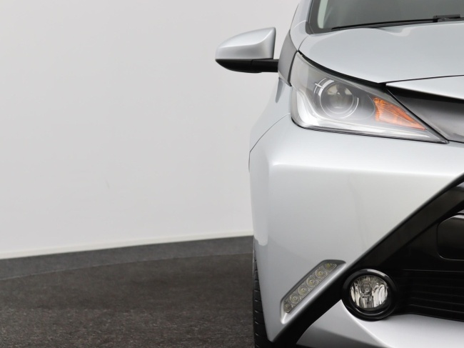 Toyota Aygo - 1.0 VVT-i x-nav