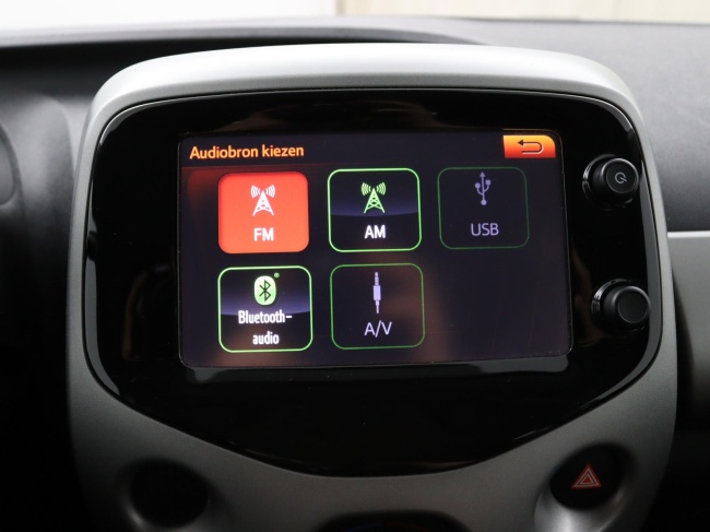 Toyota Aygo - 1.0 VVT-i x-nav