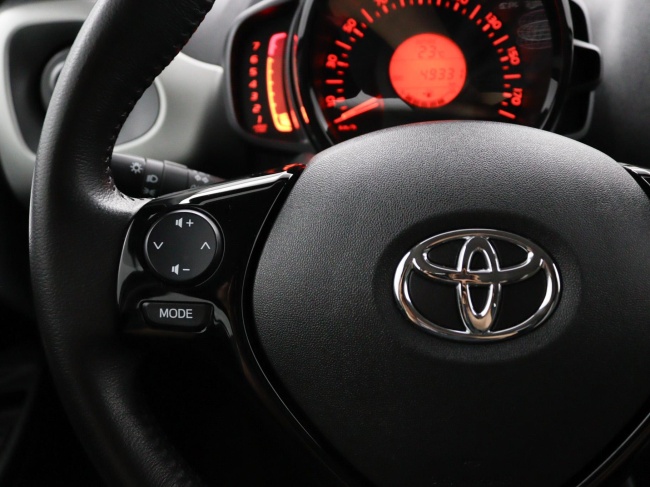 Toyota Aygo - 1.0 VVT-i x-nav