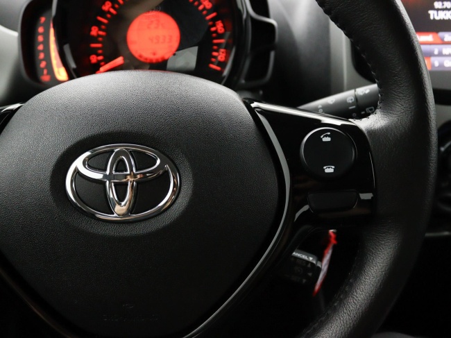 Toyota Aygo - 1.0 VVT-i x-nav