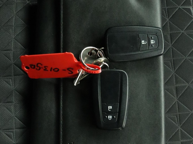 Toyota C-HR - 1.8 Hybrid Executive