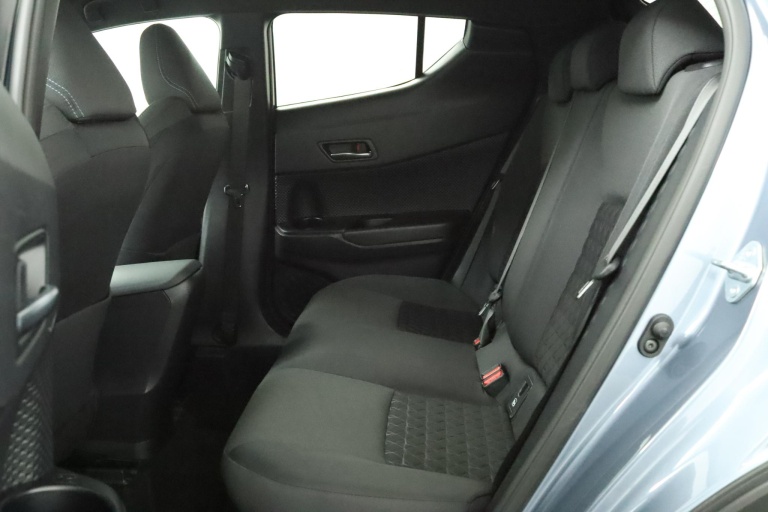 Toyota C-HR - 1.8 Hybrid Executive 18