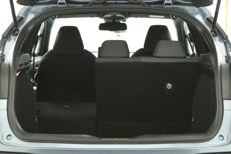 Toyota C-HR - 1.8 Hybrid Executive 25