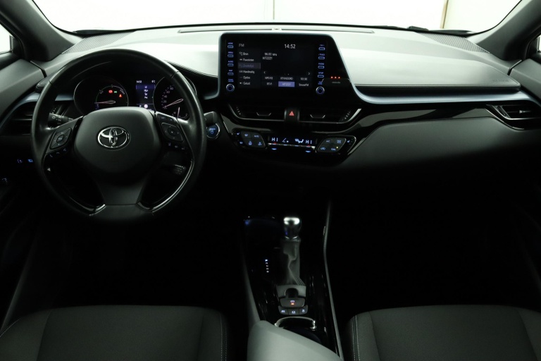 Toyota C-HR - 1.8 Hybrid Executive 4