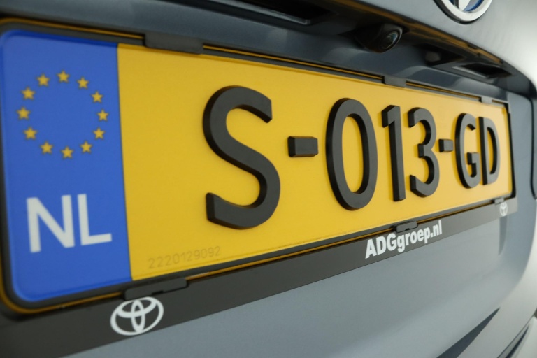 Toyota C-HR - 1.8 Hybrid Executive 40