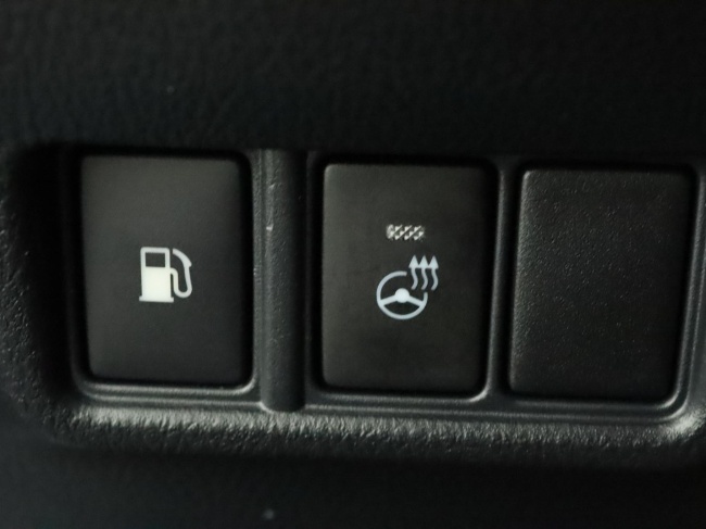 Toyota C-HR - 1.8 Hybrid Executive