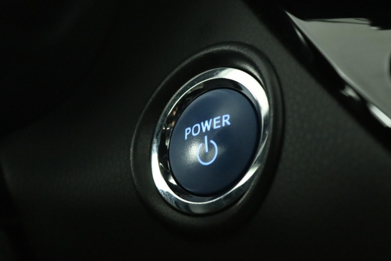 Toyota C-HR - 1.8 Hybrid Executive 57