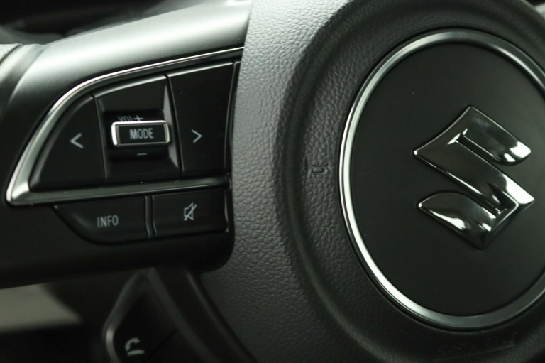 Suzuki Swift - 1.2 Comfort Smart Hybrid 19