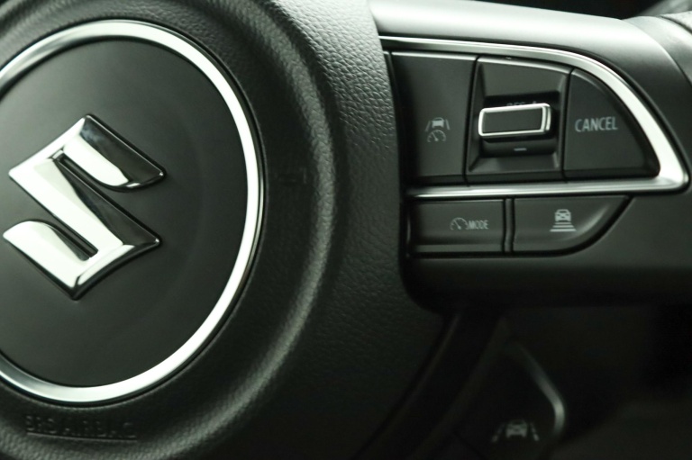 Suzuki Swift - 1.2 Comfort Smart Hybrid 21