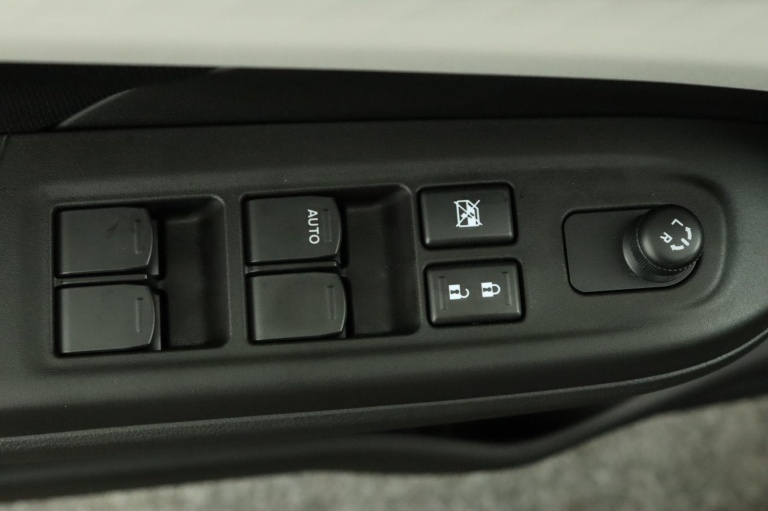 Suzuki Swift - 1.2 Comfort Smart Hybrid 29