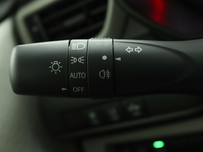 Suzuki Swift - 1.2 Comfort Smart Hybrid