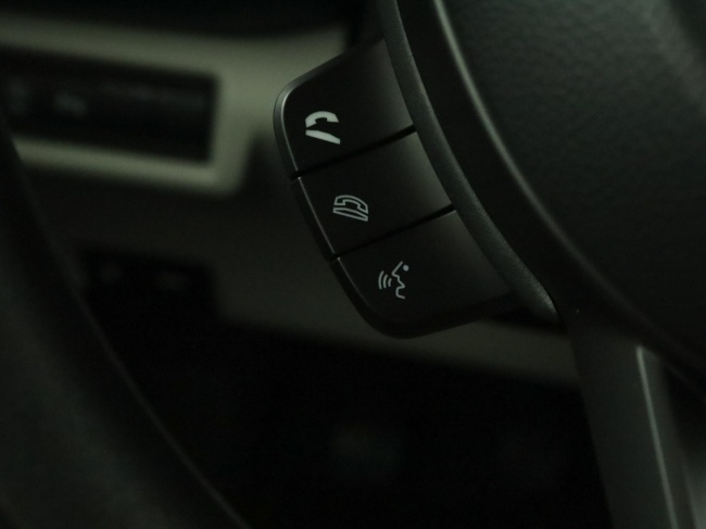 Suzuki Swift - 1.2 Comfort Smart Hybrid