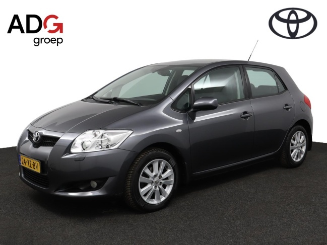 Toyota Auris - 1.6-16V Executive Business