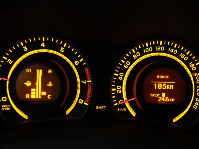 Toyota Auris - 1.6-16V Executive Business