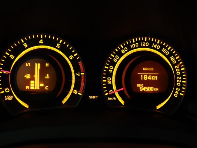 Toyota Auris - 1.6-16V Executive Business