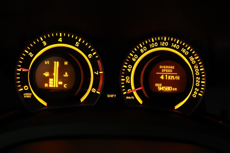 Toyota Auris - 1.6-16V Executive Business 52