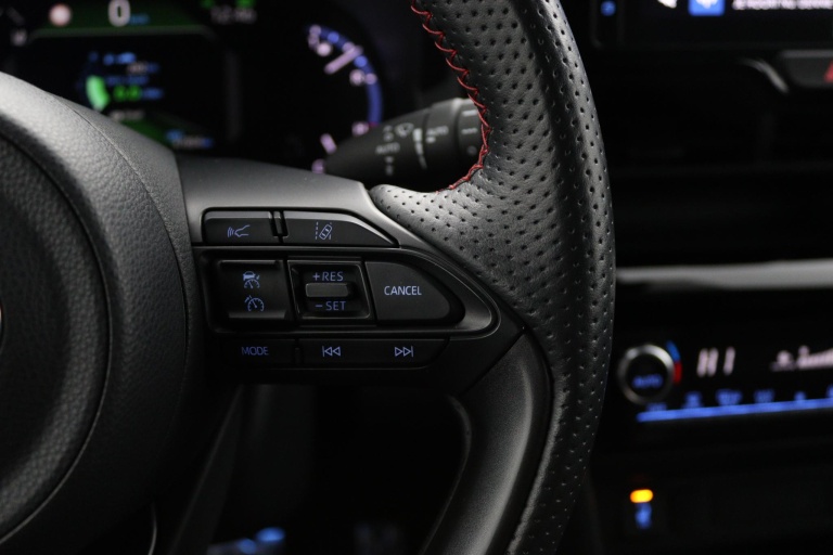 Toyota Yaris Cross - 1.5 Hybrid GR Sport 21