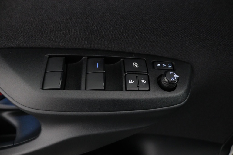 Toyota Yaris Cross - 1.5 Hybrid GR Sport 30