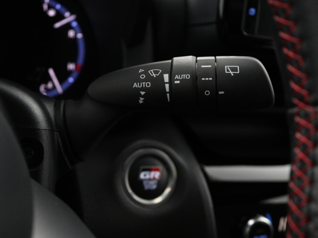 Toyota Yaris Cross - 1.5 Hybrid GR Sport