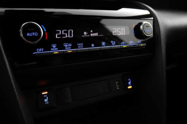 Toyota Yaris Cross - 1.5 Hybrid GR Sport 7