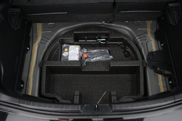 Toyota Yaris - 1.5 Hybrid Dynamic 33