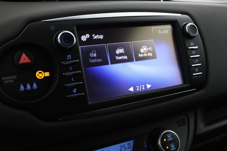 Toyota Yaris - 1.5 Hybrid Dynamic 41