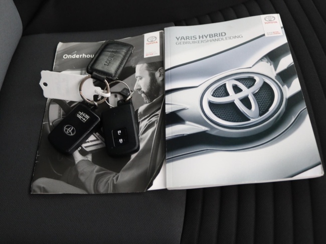Toyota Yaris - 1.5 Hybrid Dynamic