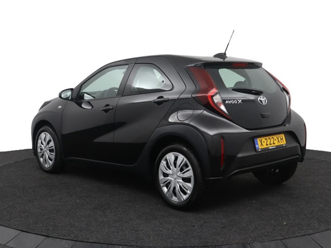 Toyota Aygo X - 1.0 VVT-i MT Play