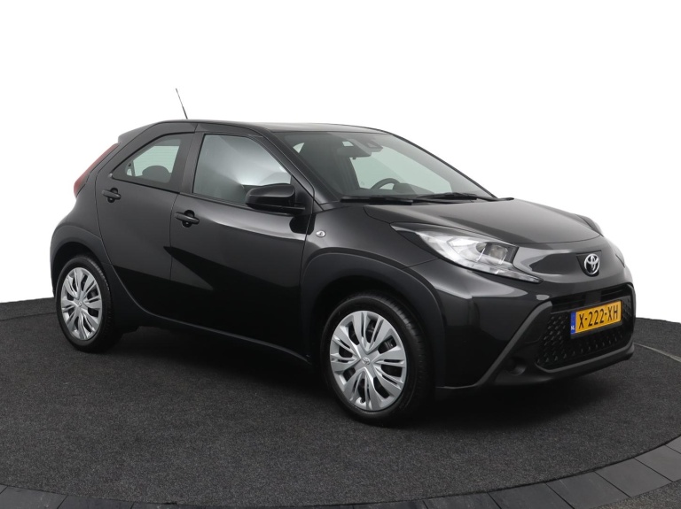 Toyota Aygo X - 1.0 VVT-i MT Play 14