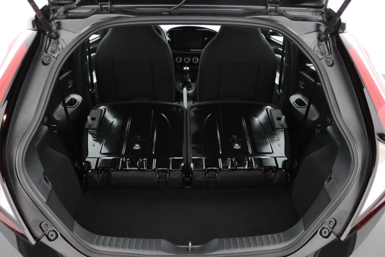 Toyota Aygo X - 1.0 VVT-i MT Play 26