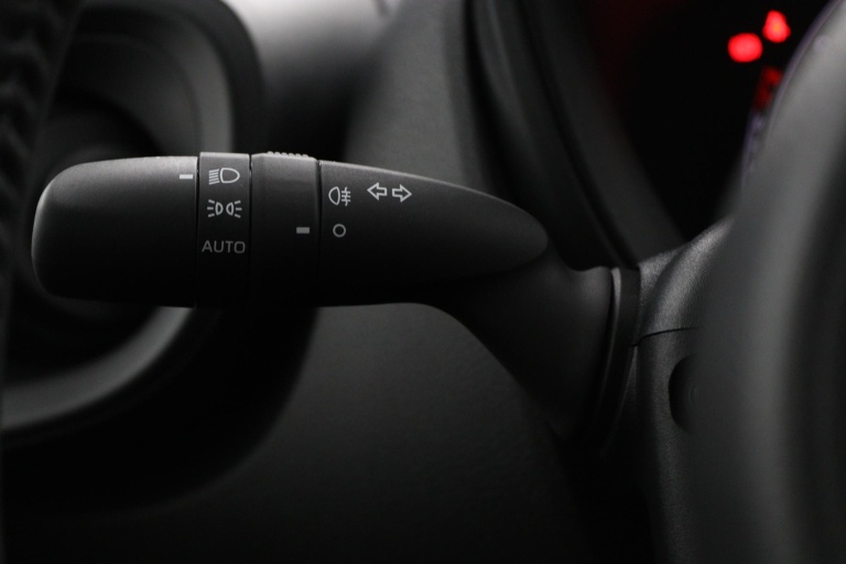 Toyota Aygo X - 1.0 VVT-i MT Play 30