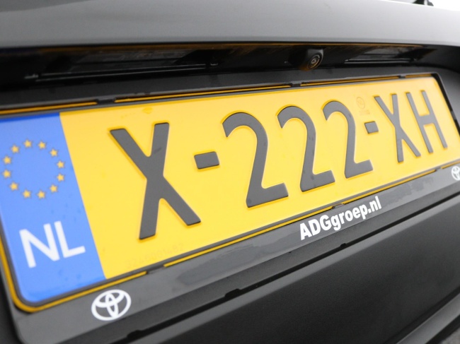 Toyota Aygo X - 1.0 VVT-i MT Play