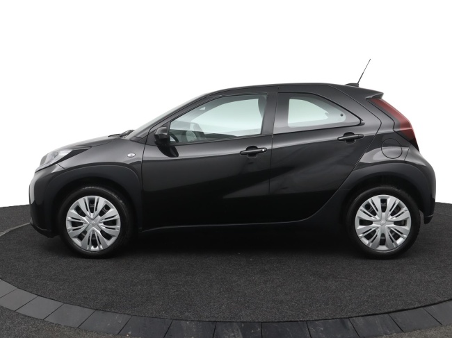 Toyota Aygo X - 1.0 VVT-i MT Play