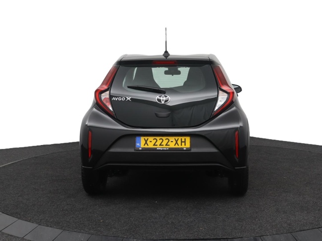 Toyota Aygo X - 1.0 VVT-i MT Play