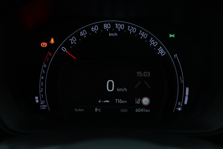 Toyota Aygo X - 1.0 VVT-i MT Play 6