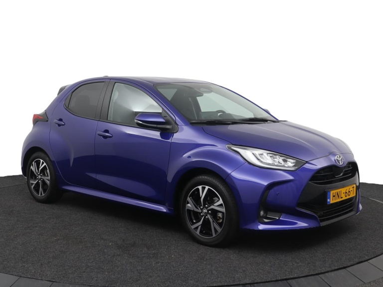 Toyota Yaris - 1.5 Hybrid 115 Dynamic 13